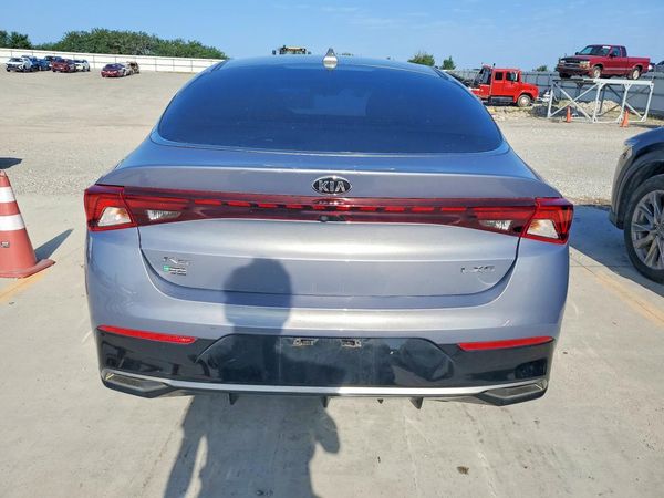 2021 KIA K5