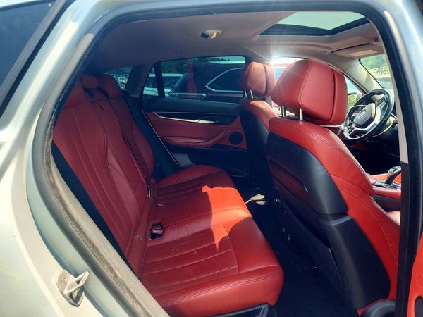 2015 BMW X6 xDrive35i