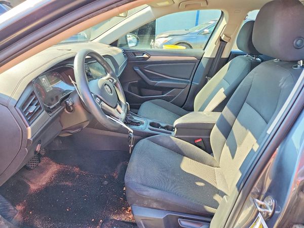 2019 VOLKSWAGEN JETTA S, SE, R-Line