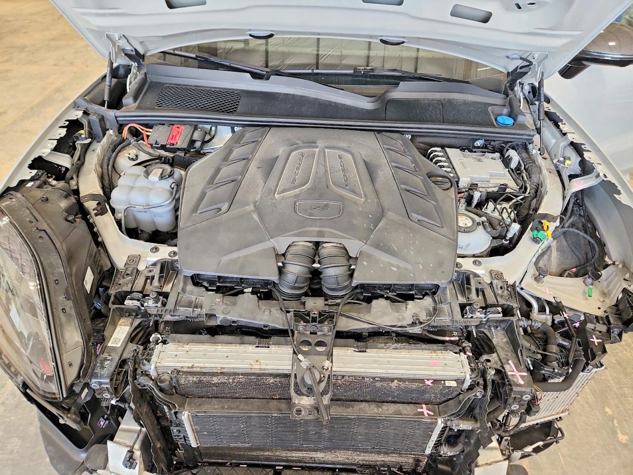 2024 PORSCHE CAYENNE Turbo E-Hybrid
