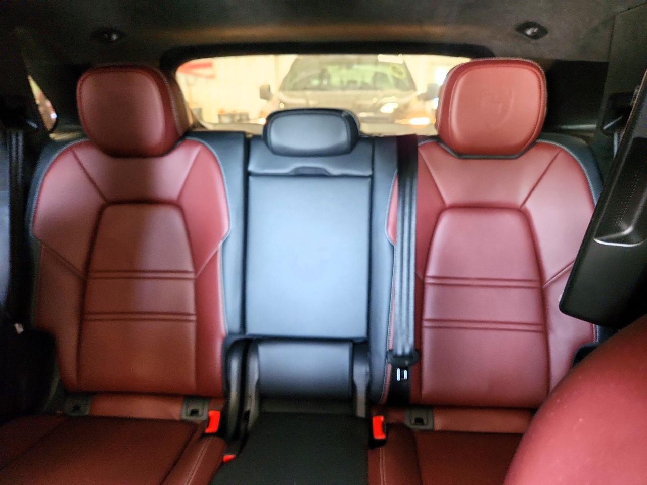 2024 PORSCHE CAYENNE Turbo E-Hybrid