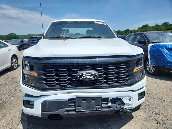 2024 FORD F150