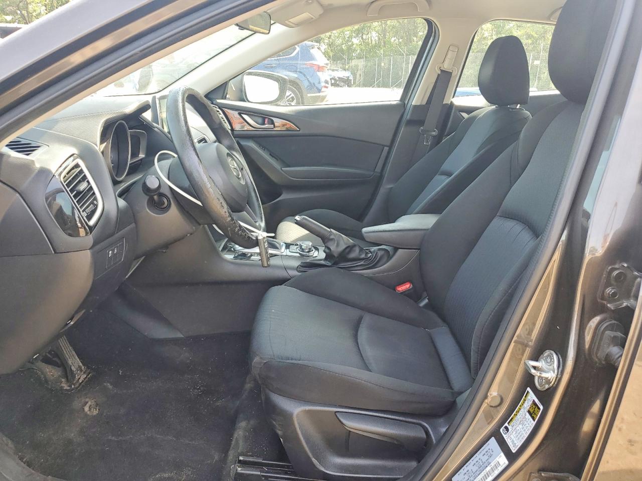 2016 MAZDA 3 SV/Base