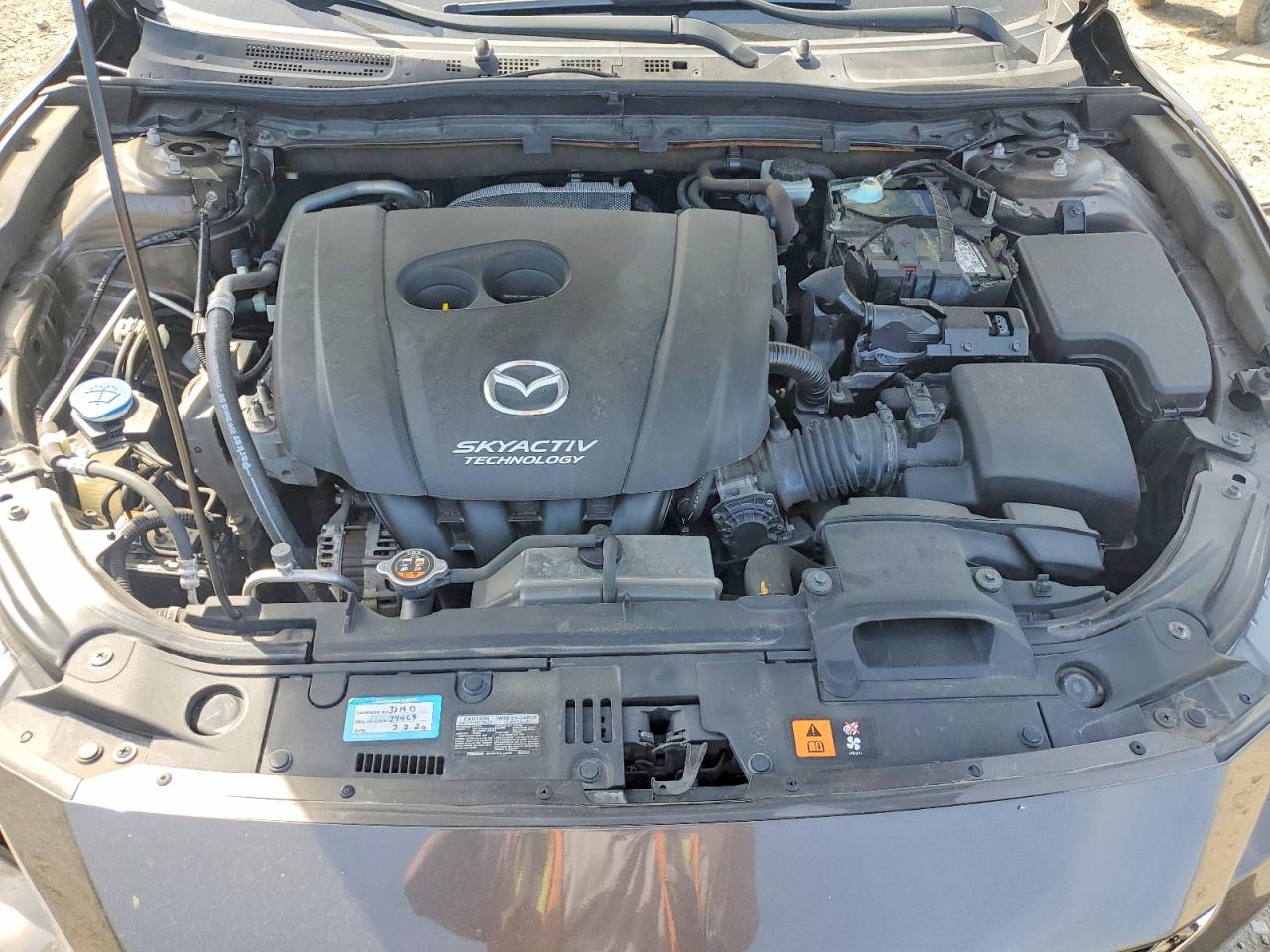 2016 MAZDA 3 SV/Base