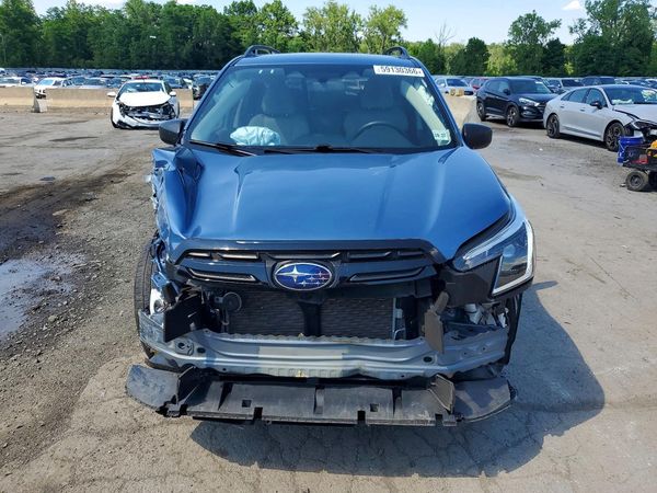 2022 SUBARU FORESTER Base Plus