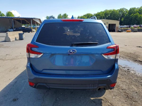2022 SUBARU FORESTER Base Plus