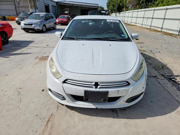 2015 DODGE DART SE