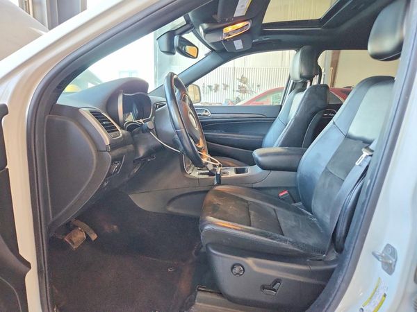 2019 JEEP GRAND CHEROKEE LAREDO 4X4