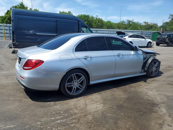 2017 MERCEDES-BENZ E E300