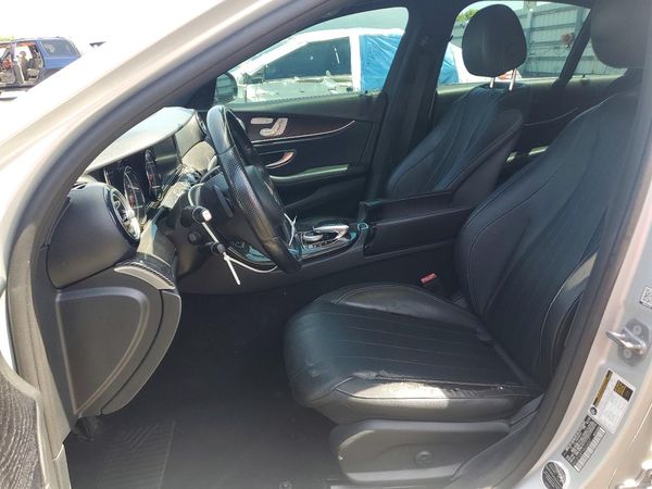 2017 MERCEDES-BENZ E E300