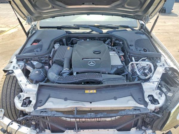 2017 MERCEDES-BENZ E E300