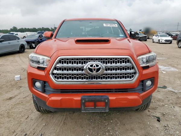 2016 TOYOTA TACOMA