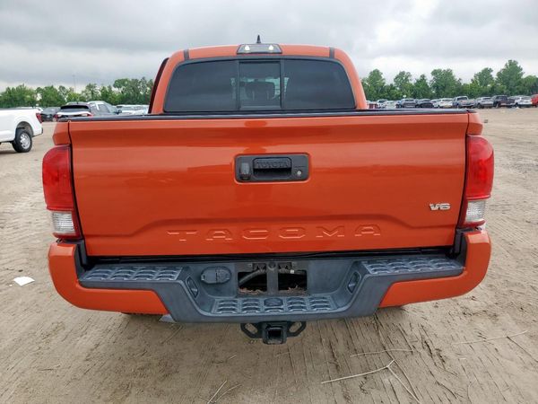 2016 TOYOTA TACOMA