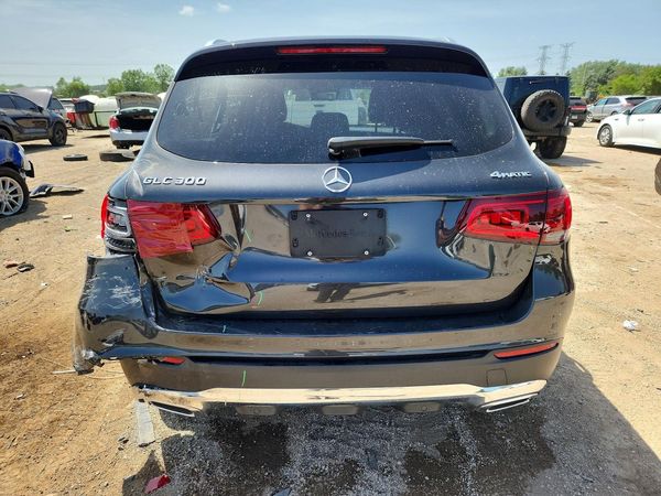 2020 MERCEDES-BENZ GLC GLC300-4M