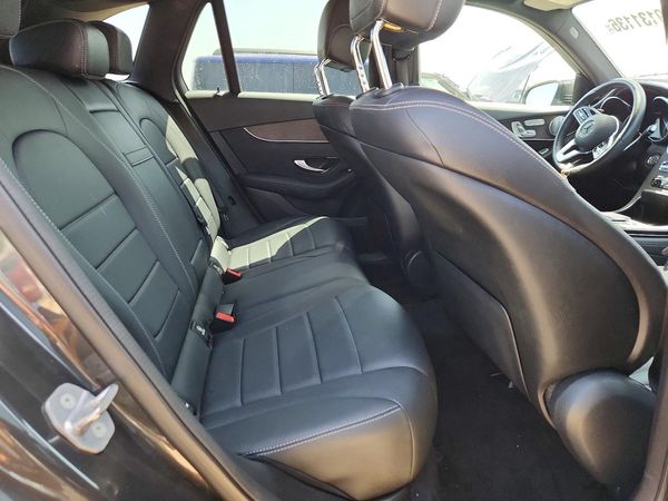 2020 MERCEDES-BENZ GLC GLC300-4M
