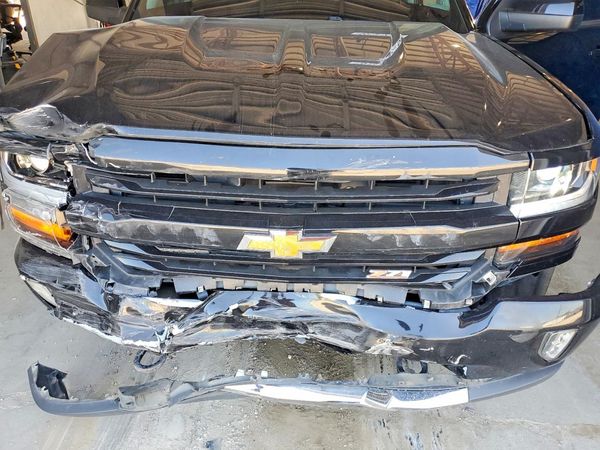 2018 CHEVROLET SILVERADO LT