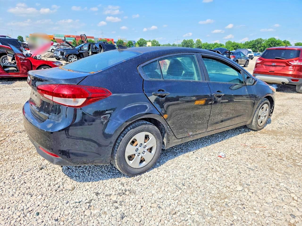2017 KIA FORTE LX Base