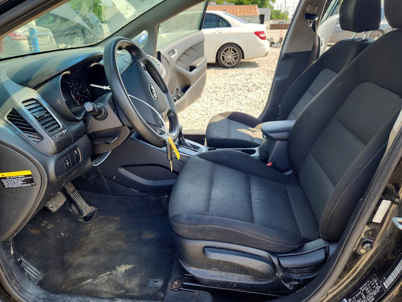 2017 KIA FORTE LX Base