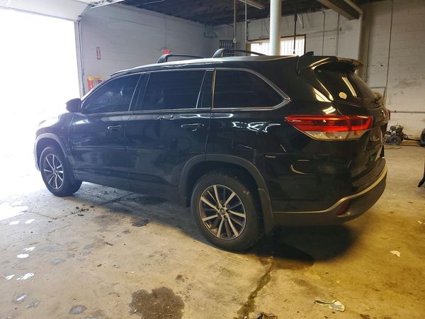 2018 TOYOTA HIGHLANDER SE/XLE