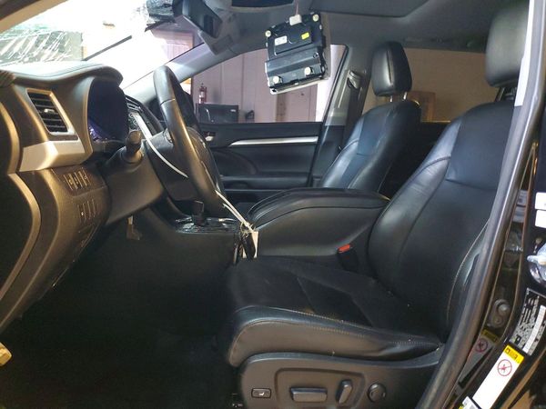 2018 TOYOTA HIGHLANDER SE/XLE