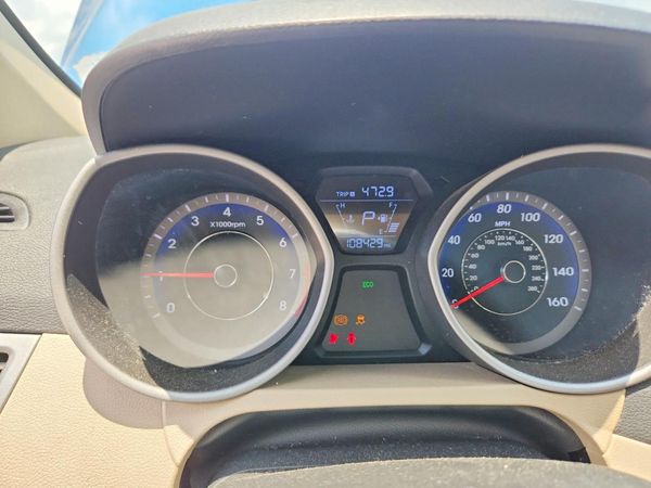 2016 HYUNDAI ELANTRA