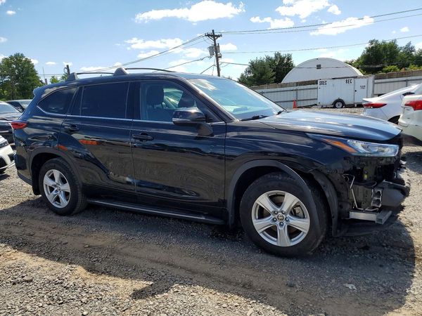 2020 TOYOTA HIGHLANDER L