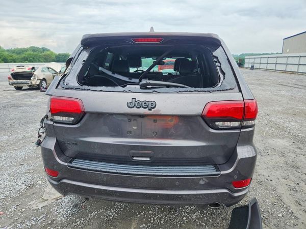 2018 JEEP GRAND CHEROKEE LAREDO 4X4