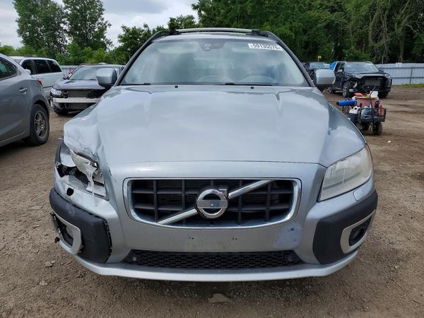 2012 VOLVO XC70