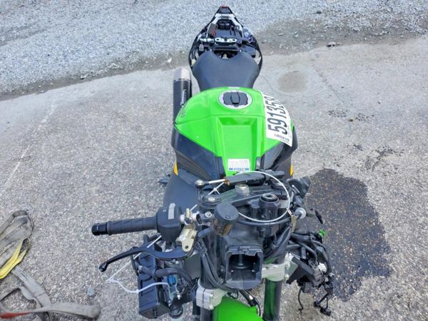 2025 KAWASAKI ZX1002