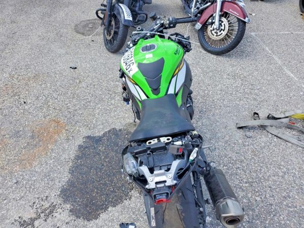 2025 KAWASAKI ZX1002