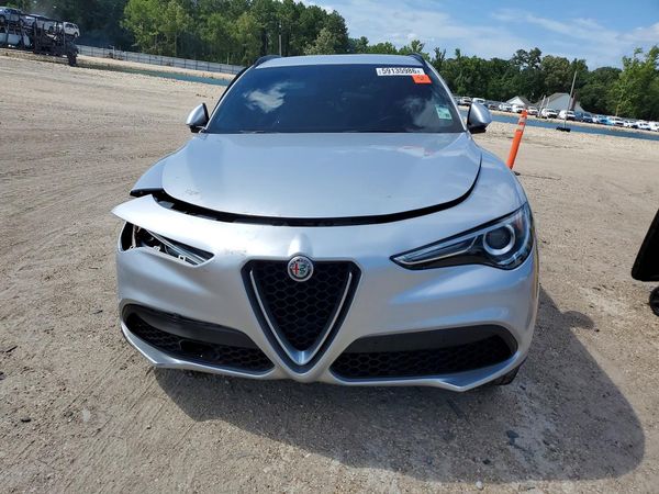 2018 ALFA ROMEO STELVIO AWD