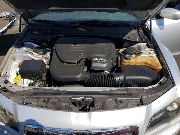 2012 CHRYSLER 300 300S V6