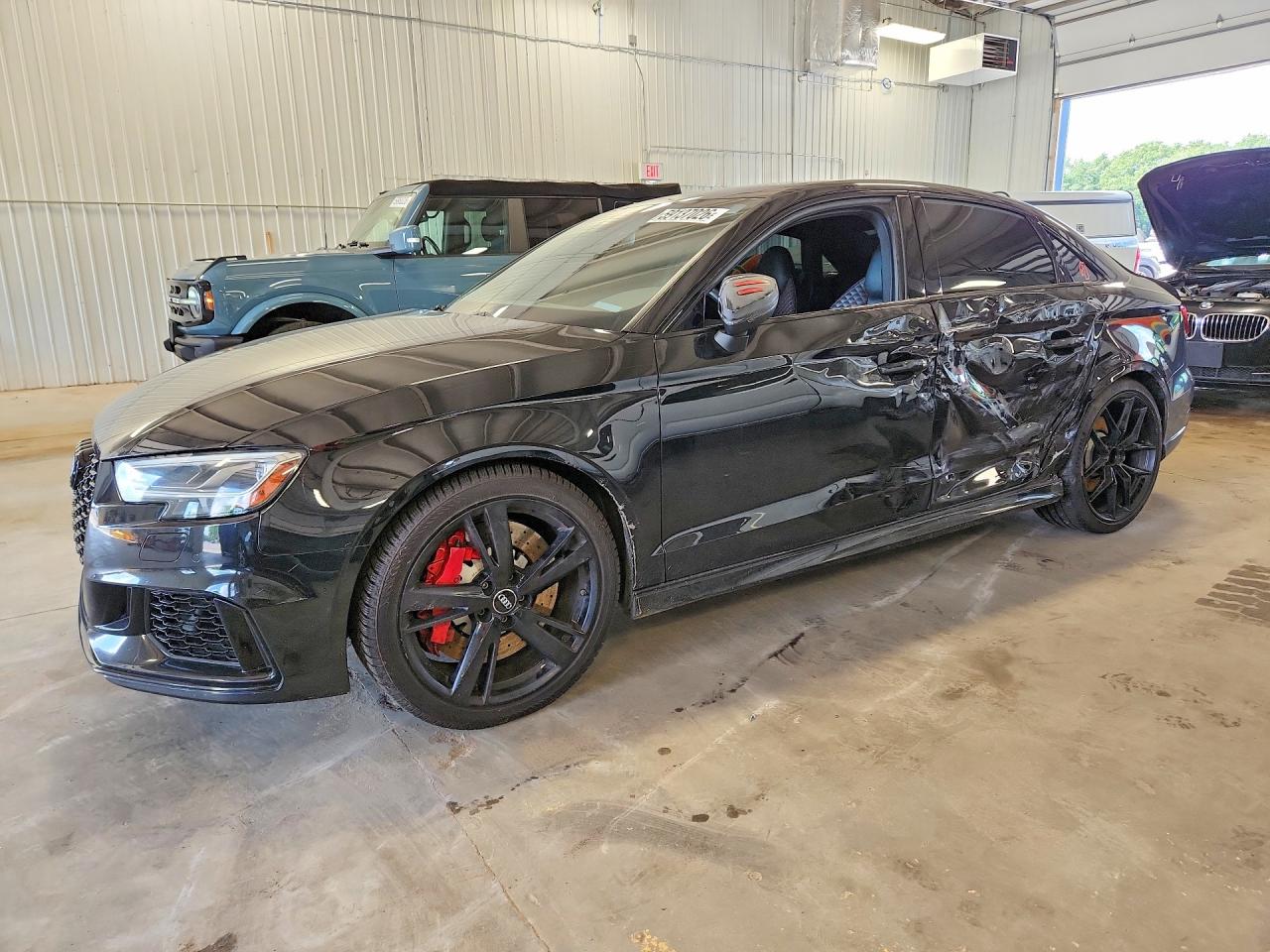 2019 AUDI RS3 quattro