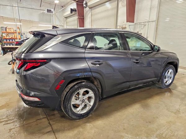 2022 HYUNDAI TUCSON SE