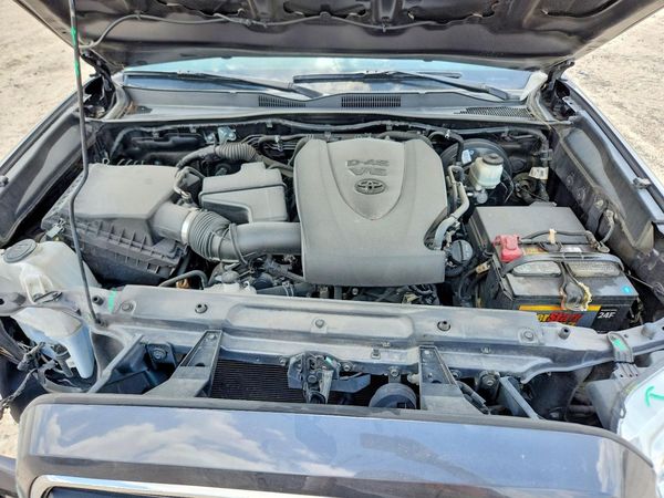 2020 TOYOTA TACOMA SR5