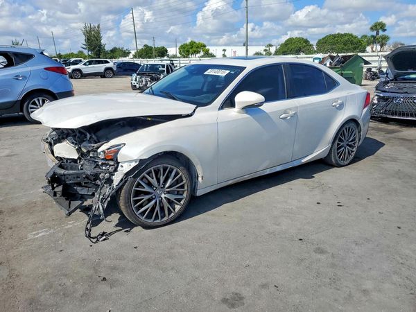2017 LEXUS IS