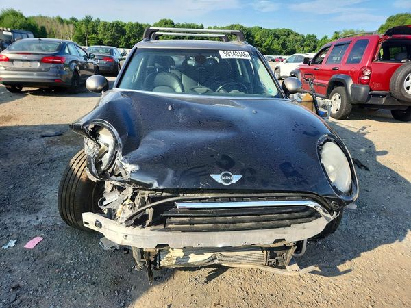 2017 MINI COOPER