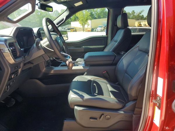 2025 FORD F150 Lariat