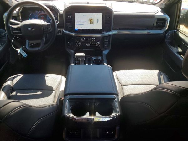 2025 FORD F150 Lariat