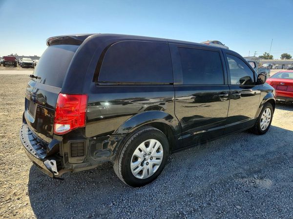 2018 DODGE GRAND CARAVAN SE