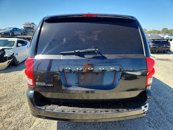 2018 DODGE GRAND CARAVAN SE