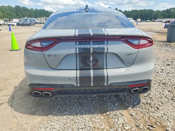 2019 KIA STINGER
