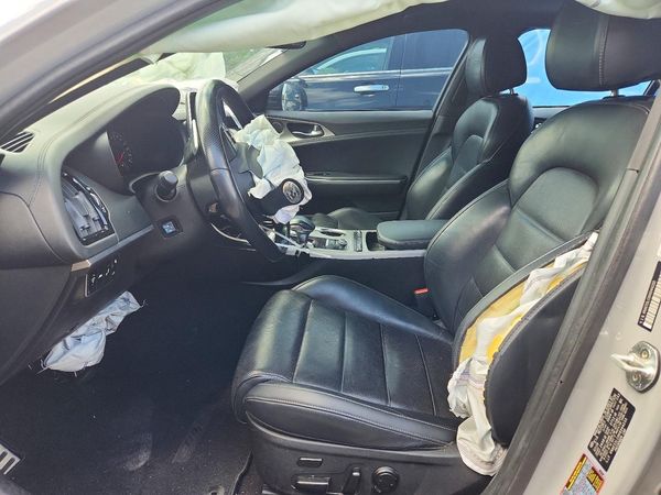 2019 KIA STINGER