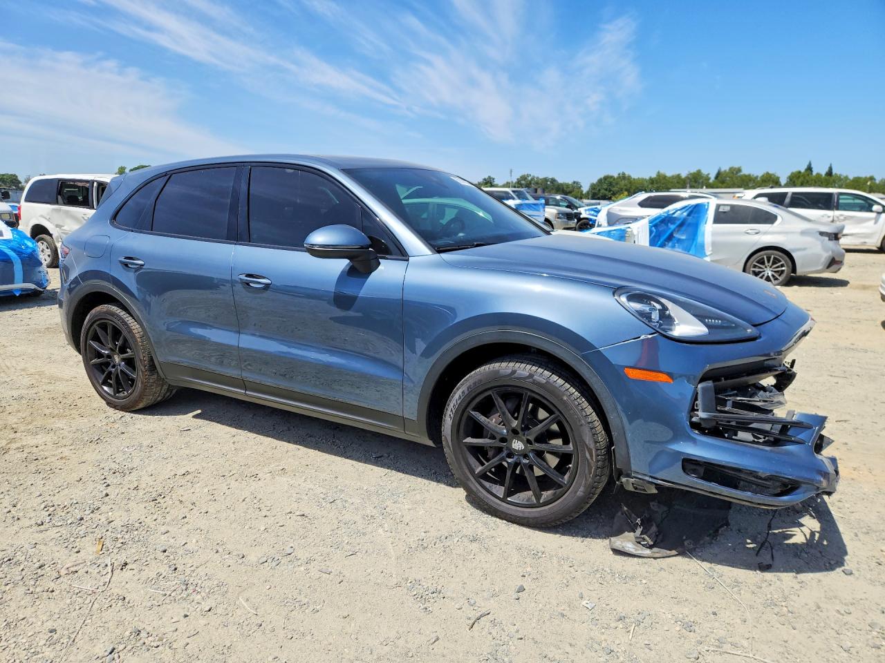 2019 PORSCHE CAYENNE