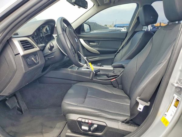 2018 BMW 320