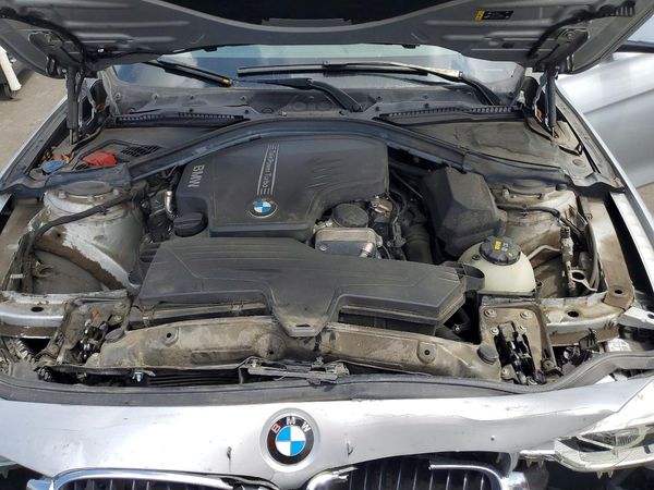 2018 BMW 320