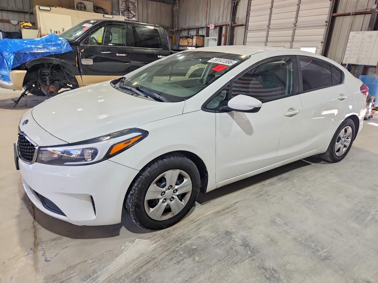 2017 KIA FORTE