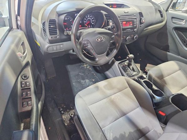 2017 KIA FORTE