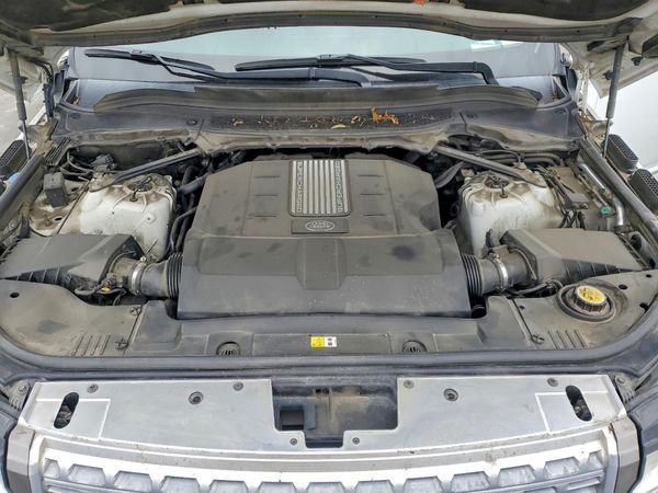 2015 LAND ROVER RANGEROVER HSE