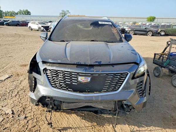 2020 CADILLAC XT4 Premium Luxury